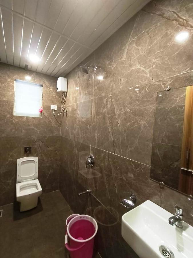 Sai Sagar Lodging & Boarding Ulhāsnagar Dış mekan fotoğraf