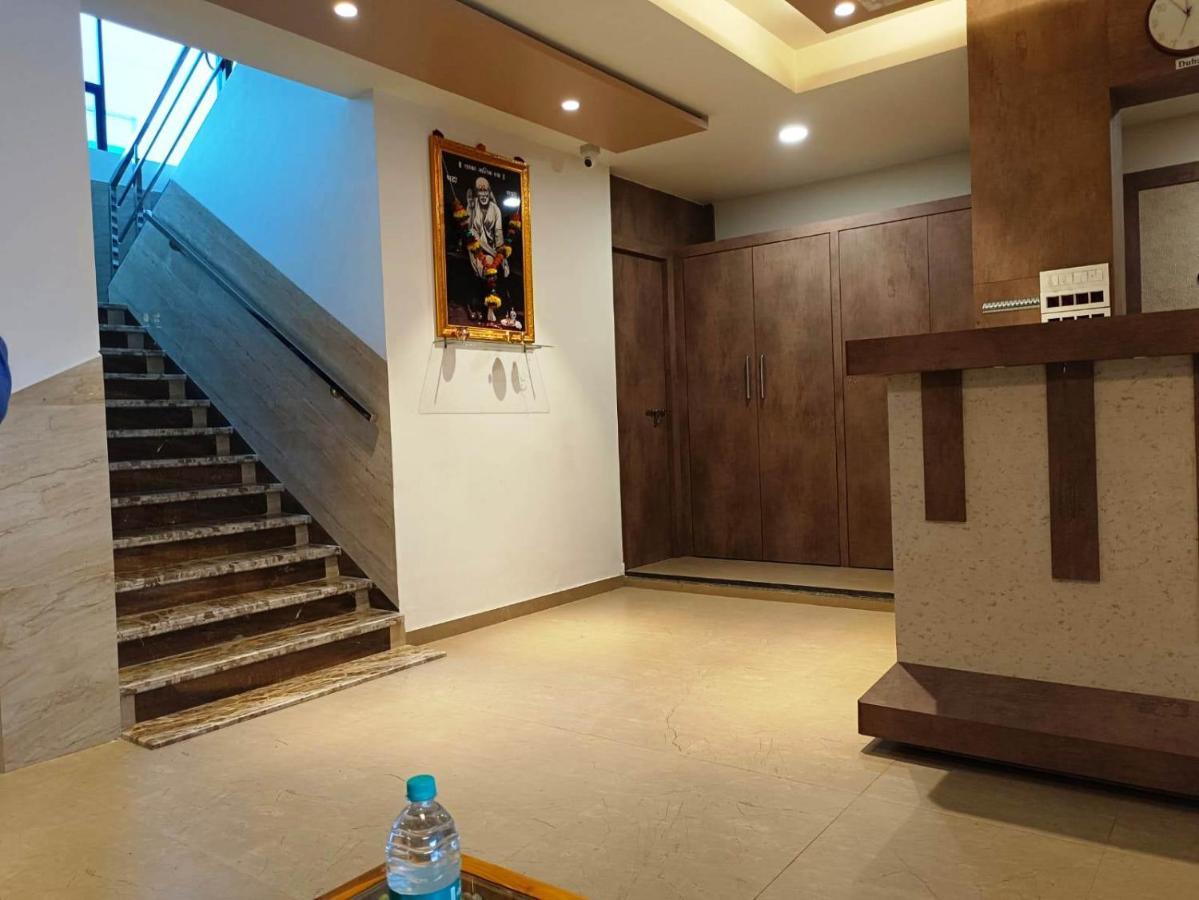 Sai Sagar Lodging & Boarding Ulhāsnagar Dış mekan fotoğraf