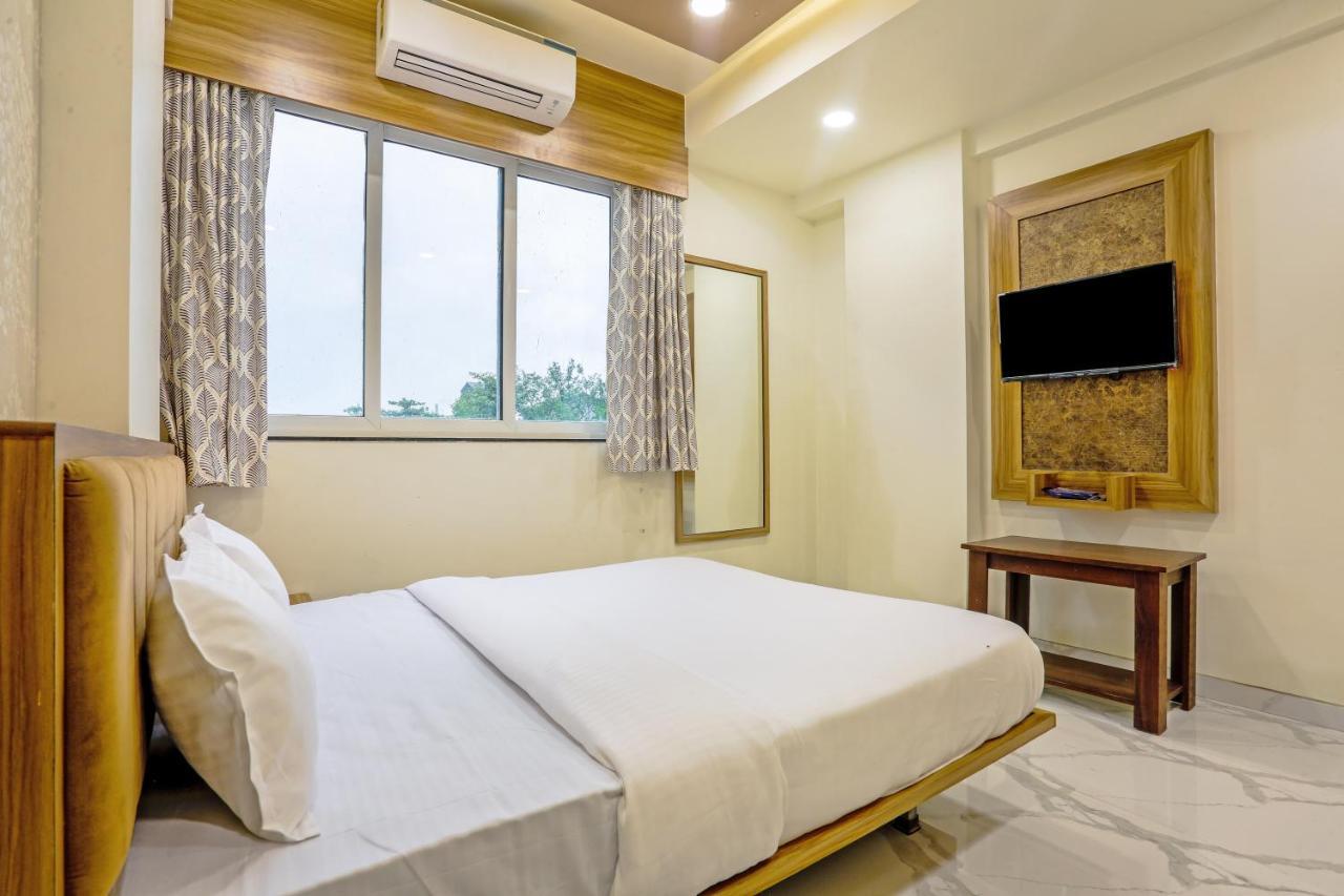 Sai Sagar Lodging & Boarding Ulhāsnagar Dış mekan fotoğraf