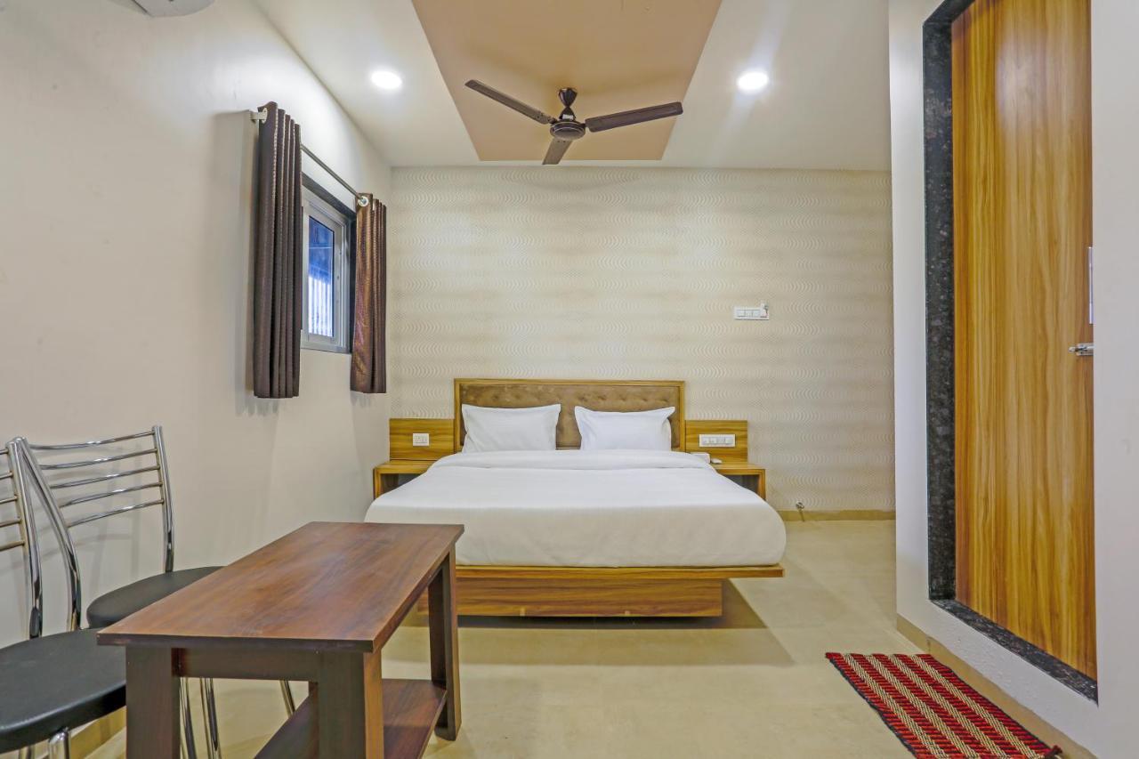 Sai Sagar Lodging & Boarding Ulhāsnagar Dış mekan fotoğraf